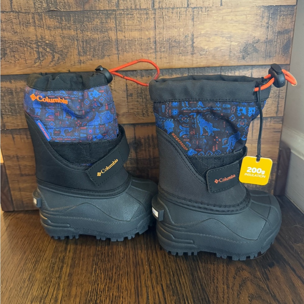 Columbia Kids' Black and Blue Insulated Boots Size 4 baby boy